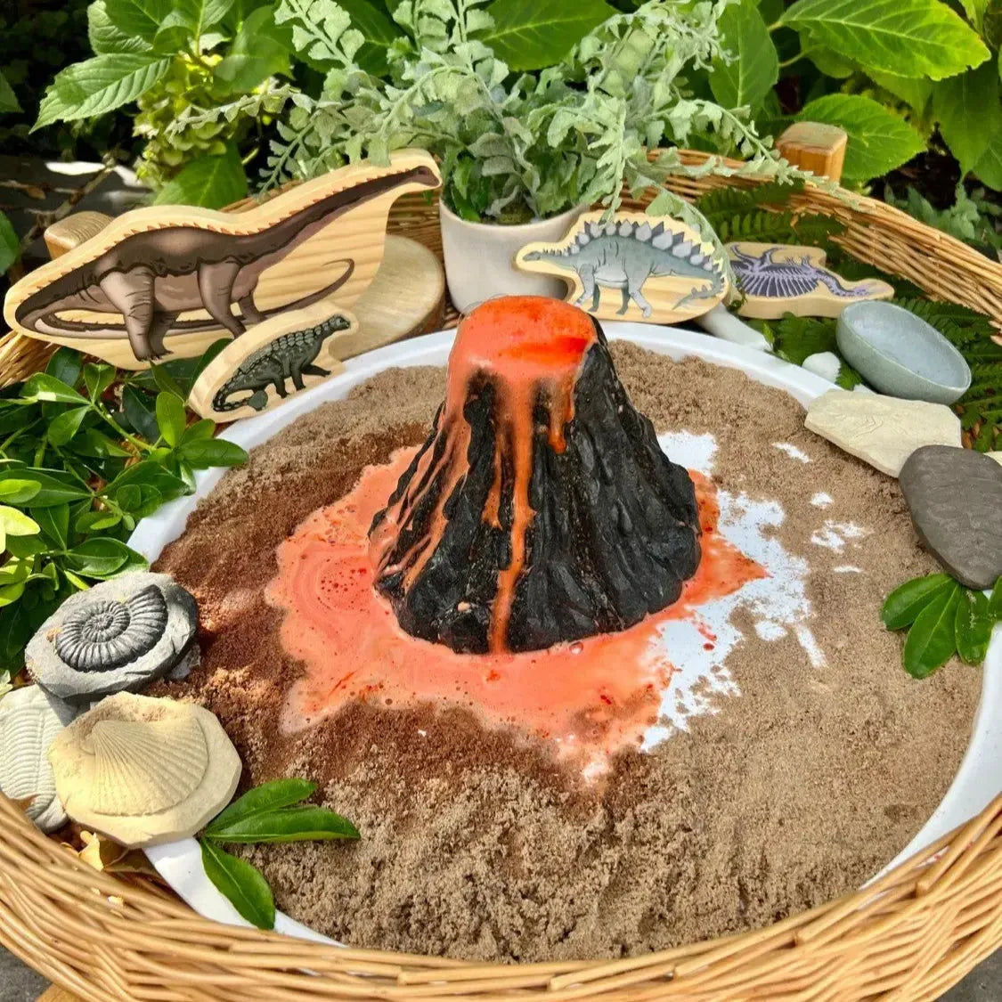 Play Volcano-Play Volcano