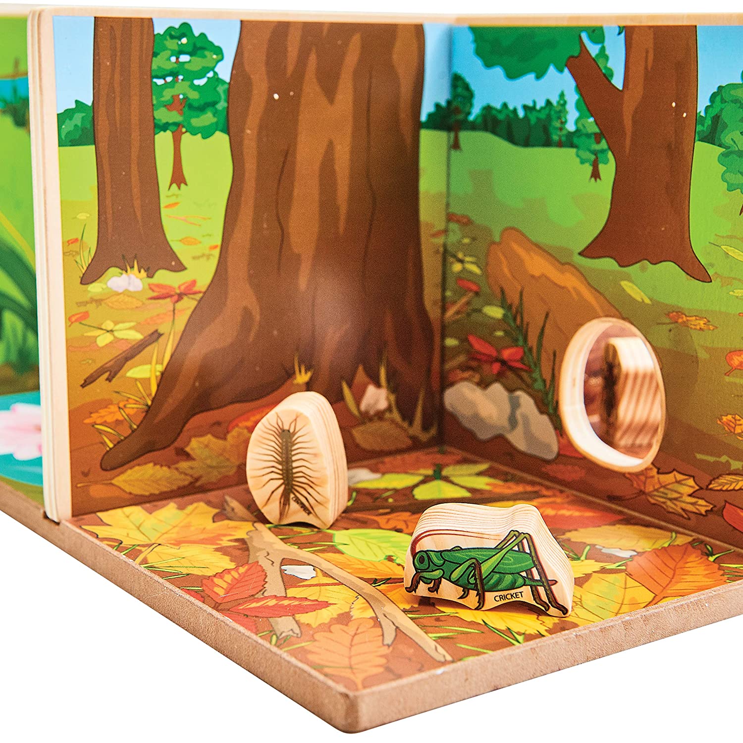 Pretend ’n’ Play Happy Minibeasts, Introducing the ultimate educational toy for curious young minds - the interactive minibeast scene set! This engaging and playful set includes 6 different interconnecting scenes, featuring a variety of fascinating minibeasts such as caterpillars, beetles, spiders, and worms, to name just a few. Your child will love learning all about the bugs in their environment while exploring the different parts of the set and engaging in imaginative play.With 15 pieces in total, includ