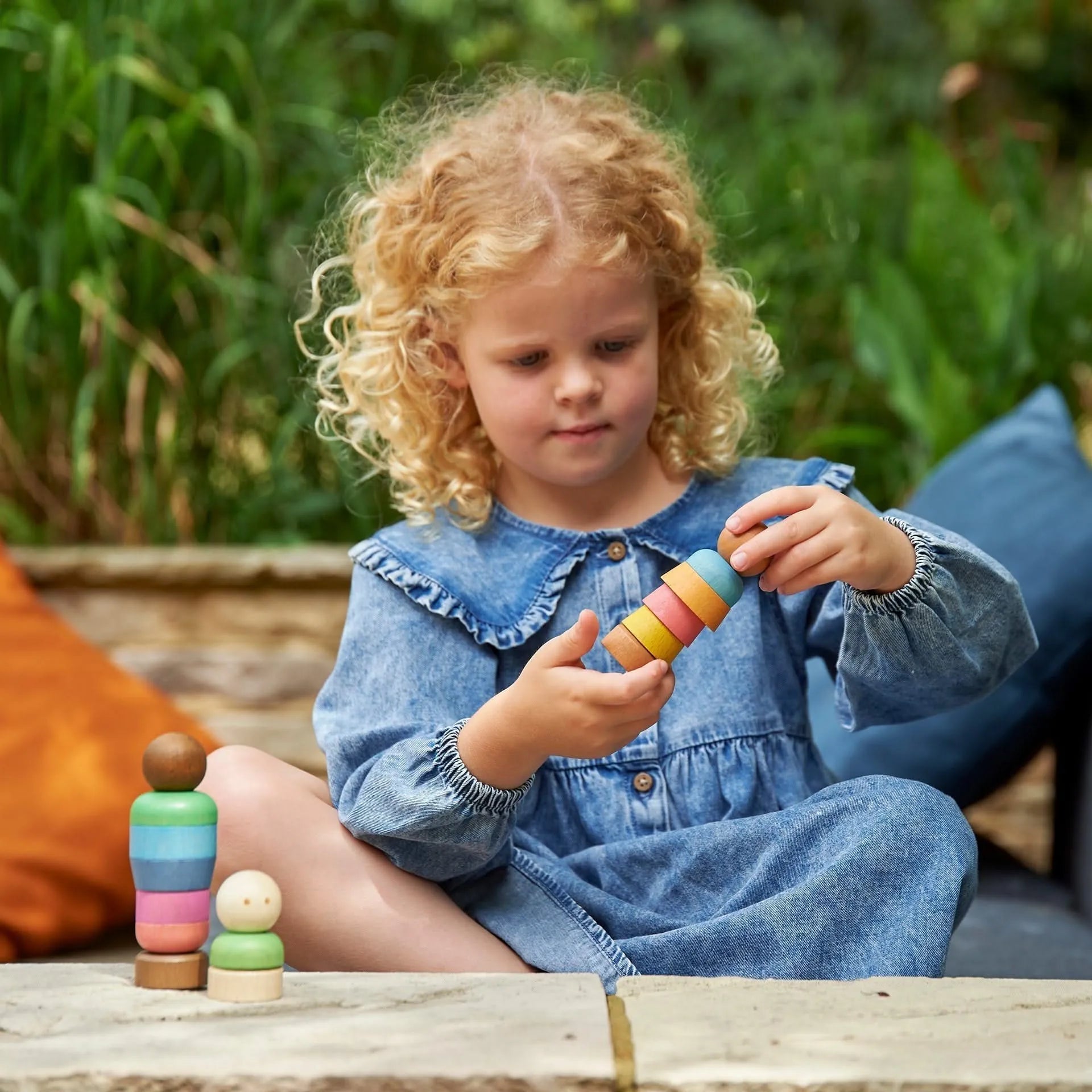 Rainbow Wooden Community People-Rainbow Wooden Community People