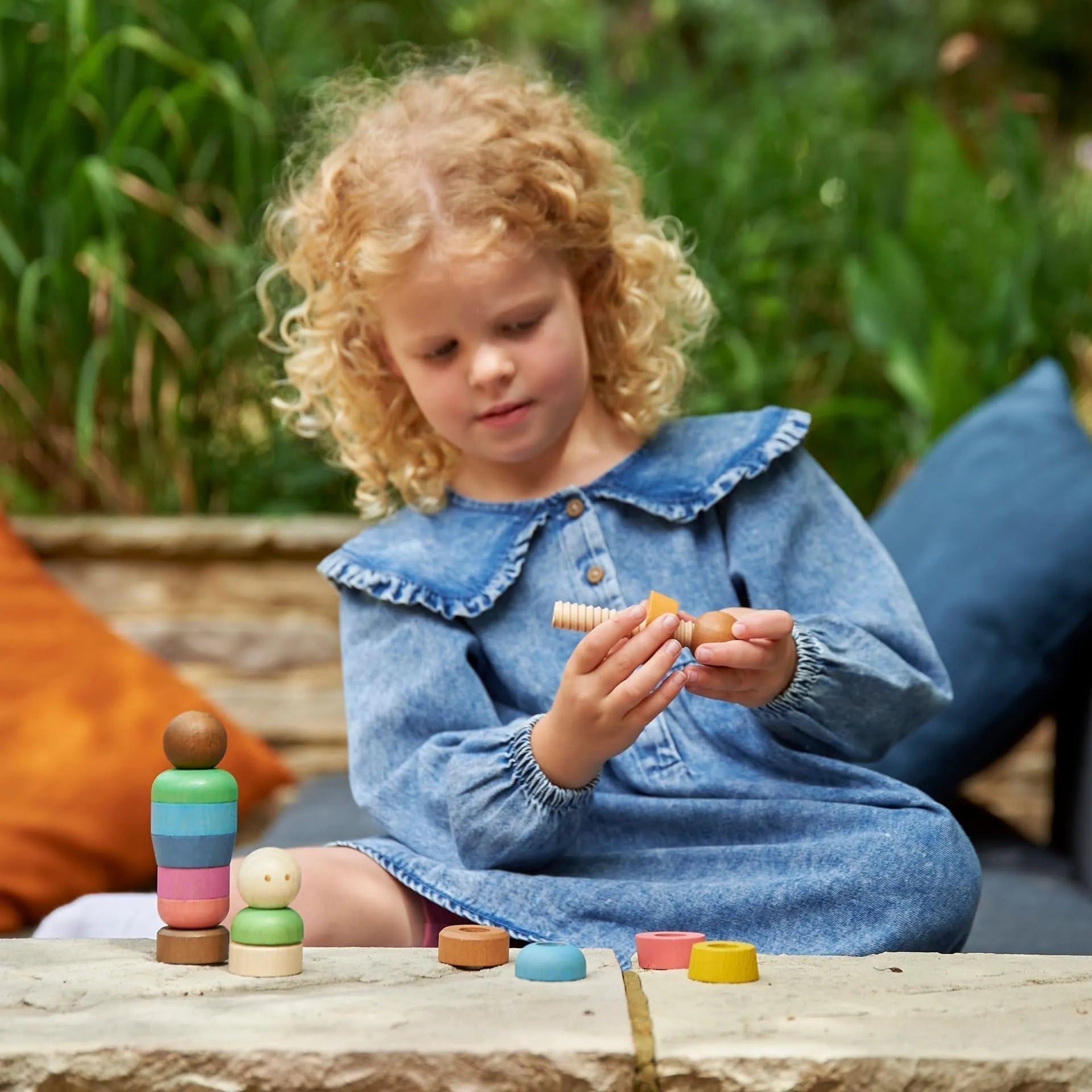 Rainbow Wooden Community People-Rainbow Wooden Community People