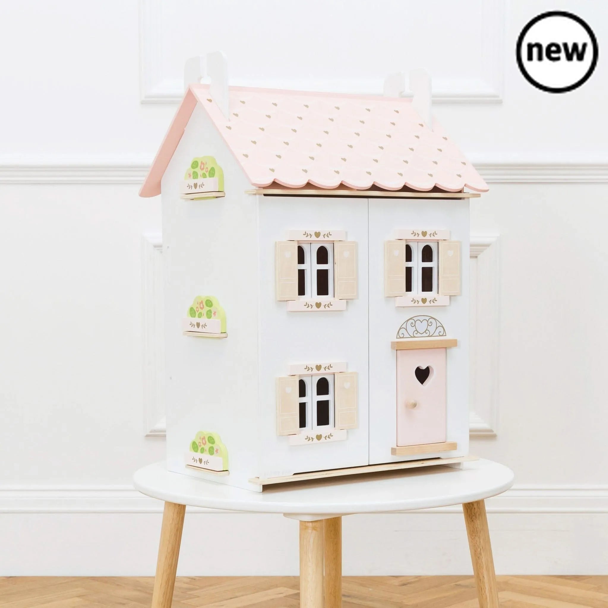 Rose Heart House-Rose Heart House