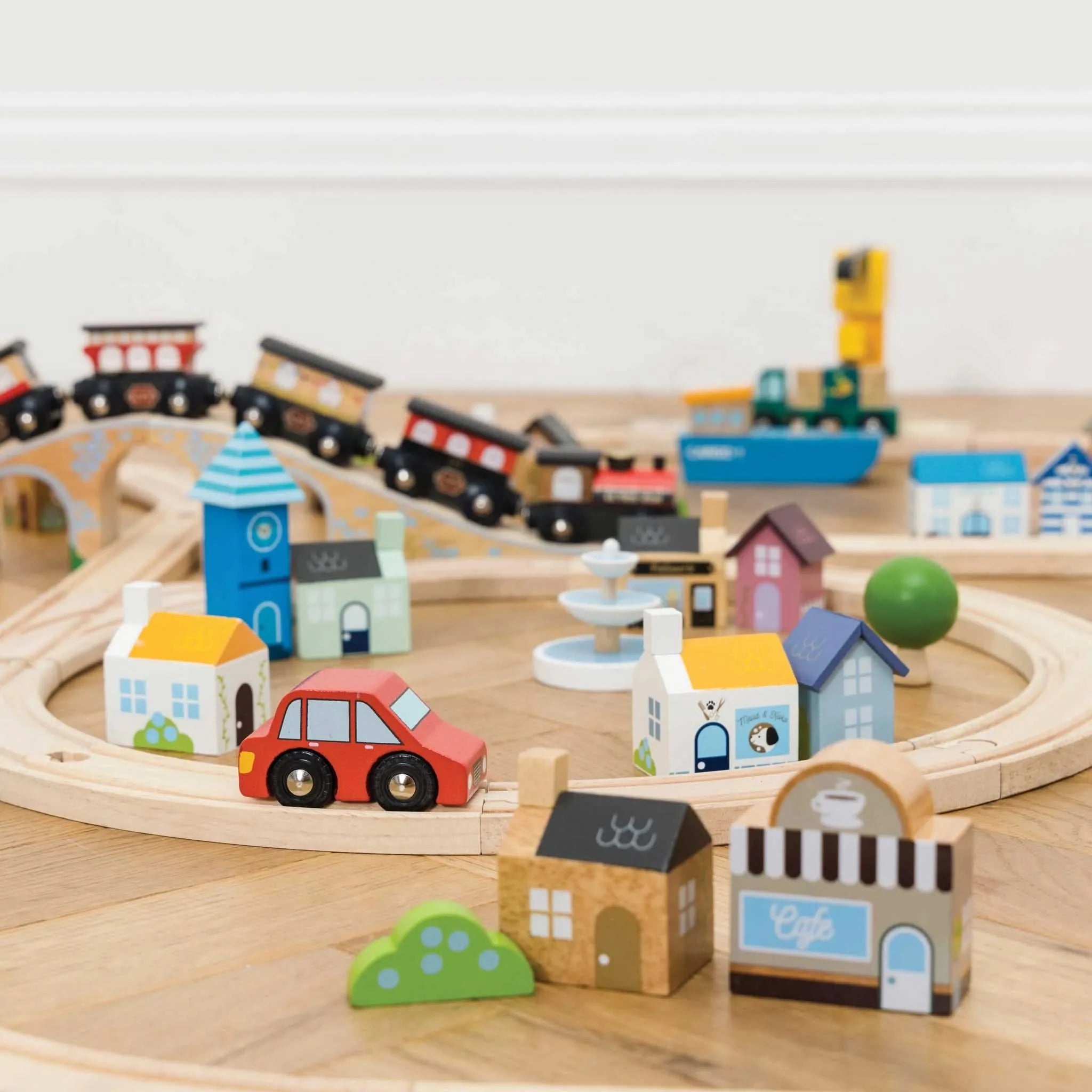 Royal Express Train Set-Royal Express Train Set