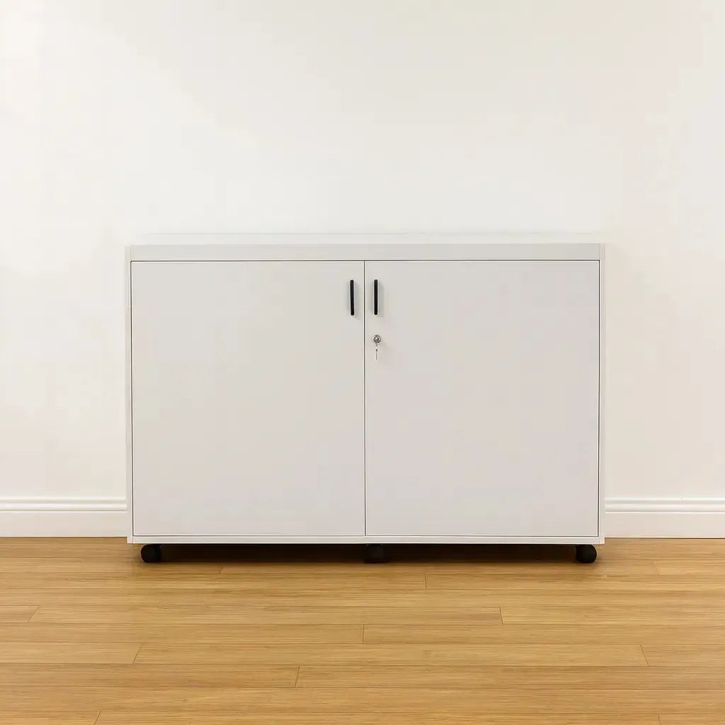 Sloping Tray Unit With Lockable Doors And Plastic Black Handles-Sloping Tray Unit With Lockable Doors And Plastic Black Handles