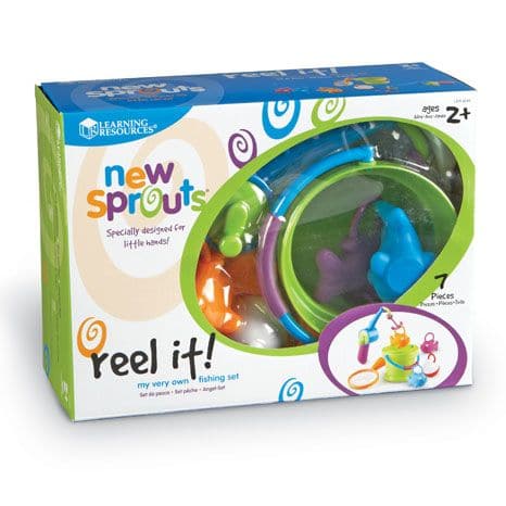 Sprouts Reel It, Gone fishing’! Reel in the freshest catch of the day with this fun Sprouts Reel It fishing set, perfect for young outdoor enthusiasts. The fishing pole can be used to catch the bobber or one of the 3 colourful fish. Once an object is hooked, place it in the bucket or scoop it up with the net. The Sprouts Reel It set is a fun way to work on hand-eye coordination! The fishing pole even makes sounds! Plastic pieces are soft and durable for long-lasting fun! Sprouts Reel It Includes: 1 Fishing 