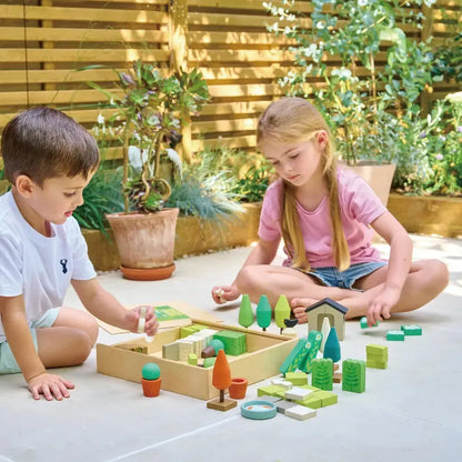 Tender Leaf Little Garden Designer-Tender Leaf Little Garden Designer