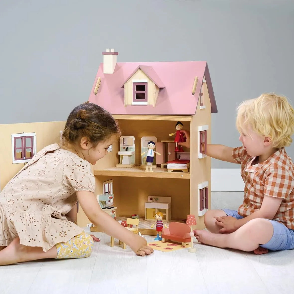 Tenderleaf Toys Wooden Foxtail Villa-Tenderleaf Toys Wooden Foxtail Villa