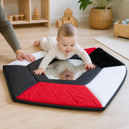 Texture Reflector Mat in natural early-years sensory play setting 1