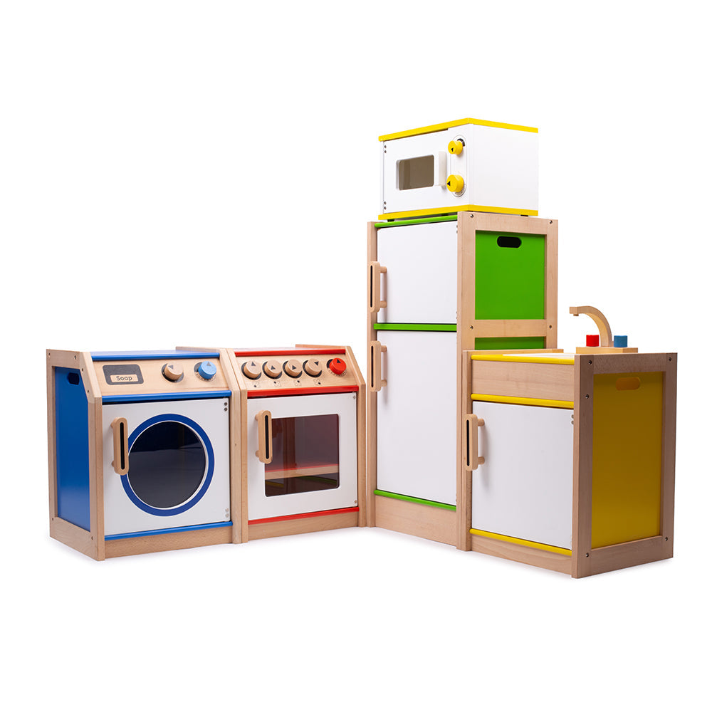 Tidlo Play Kitchen Bundle, Domestic youngsters can be just like the grown-ups in their homes with our exclusive Tidlo Play Kitchen Bundle. Enjoy hours of pretend play with the included Cooker, Washing Machine, Sink, Fridge and Microwave. Made from high-quality, responsibly sourced materials, each pretend play toy in this play kitchen set is designed for little hands to play with. Play kitchens are a great way to encourage creative and imaginative play sessions as kids re-enact real-life domestic scenarios f