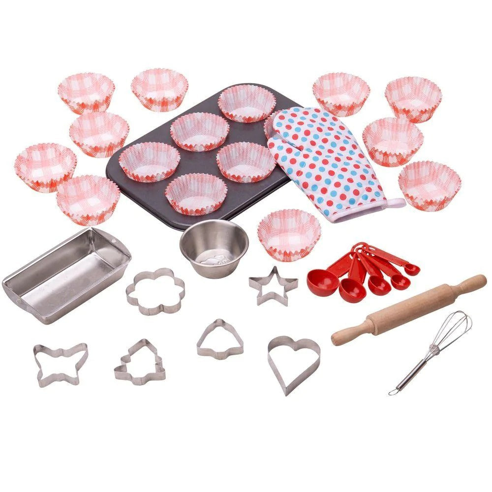 Top Young Chefs Baking Set, This comprehensive Baking Set will encourage every Young Chef to develop their skills! Includes a six-bun baking tray, a ramekin, loaf tin, a whisk, a wooden rolling pin and six pastry cutters. Supplied complete with an oven glove and a set of measuring spoons that will inspire and delight youngsters to enjoy creative time in the kitchen. Encourages creative and imaginative role play. Conforms to current European safety standards. Consists of 23 play pieces. This extensive baking
