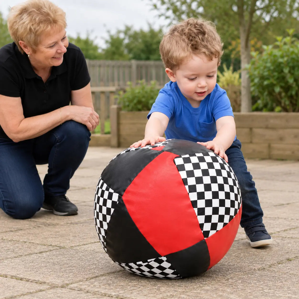 Visual Perception Balance Ball lifestyle image 7