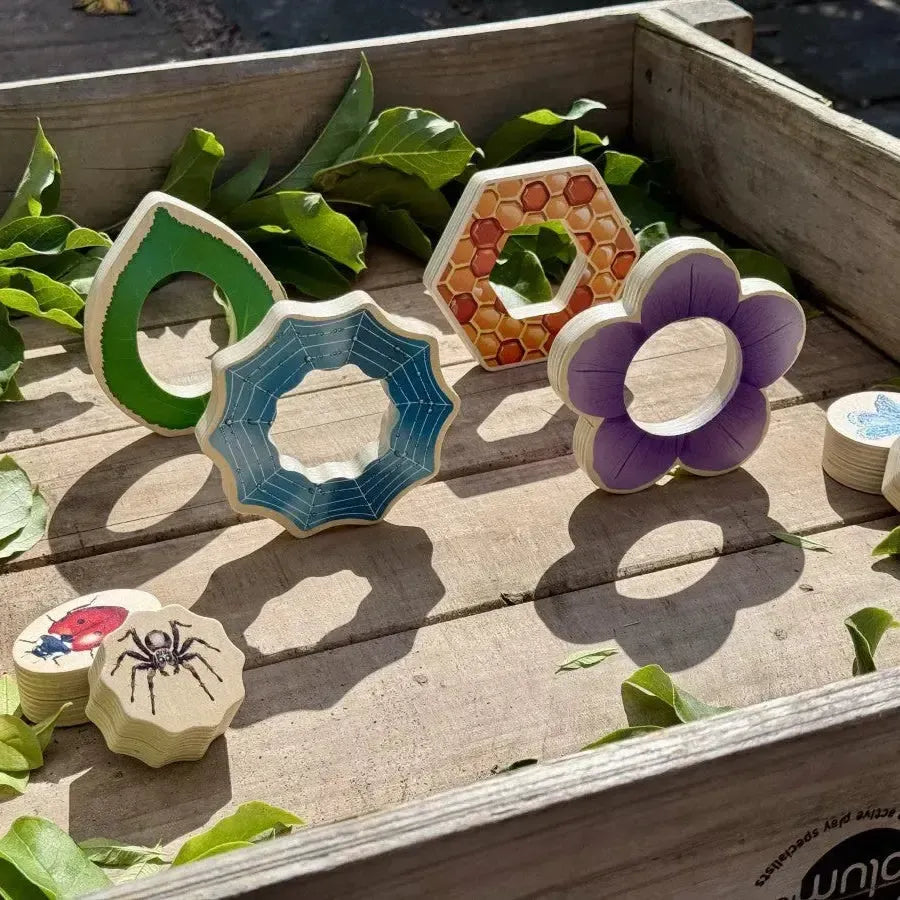 Who’s Hiding? Garden Bugs-Who’s Hiding? Garden Bugs