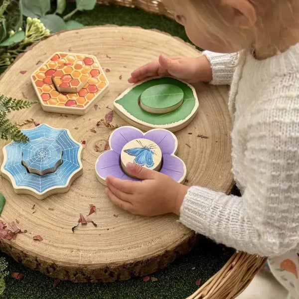 Who’s Hiding? Garden Bugs-Who’s Hiding? Garden Bugs